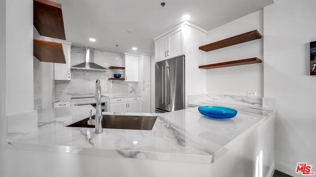 10724 Wilshire Blvd #809