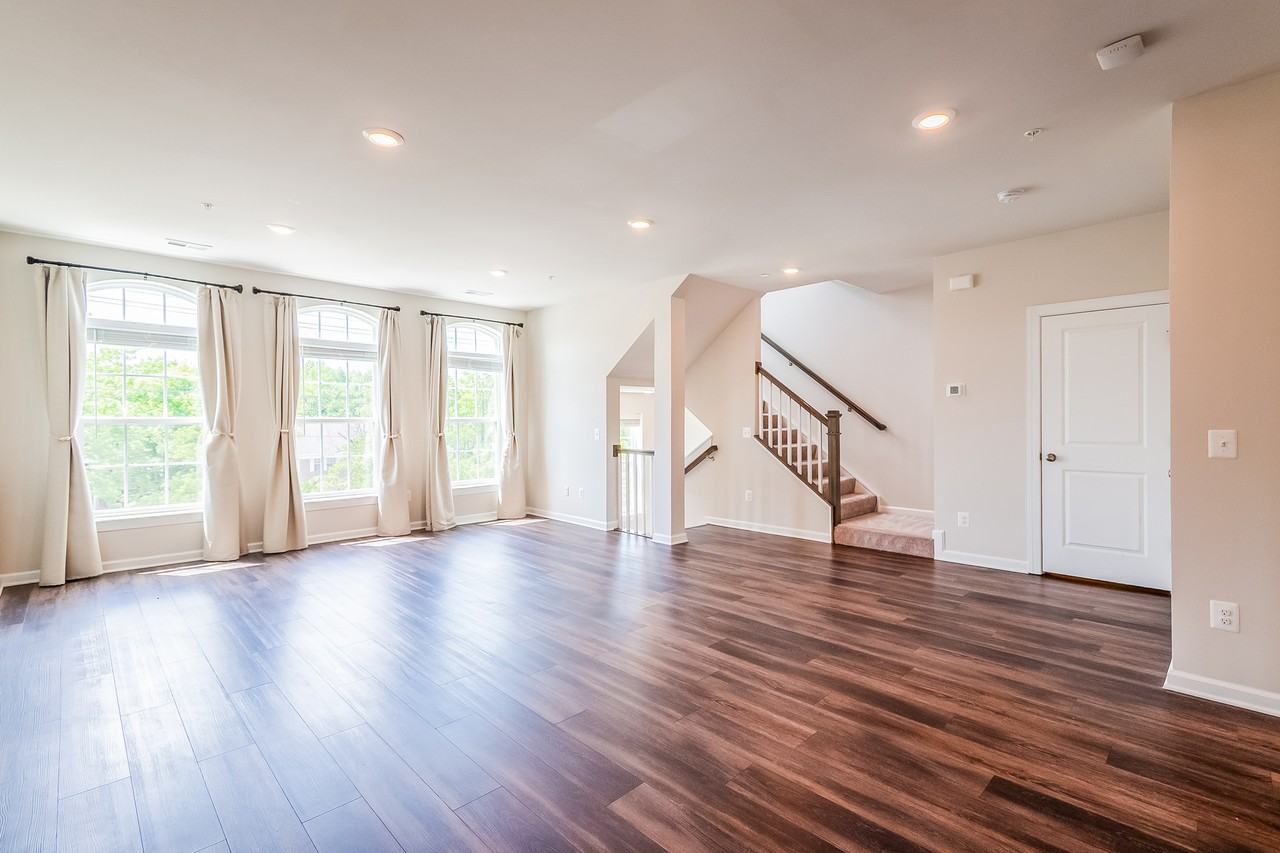 5650 Lanteen St #1 - Photo 2 of 23