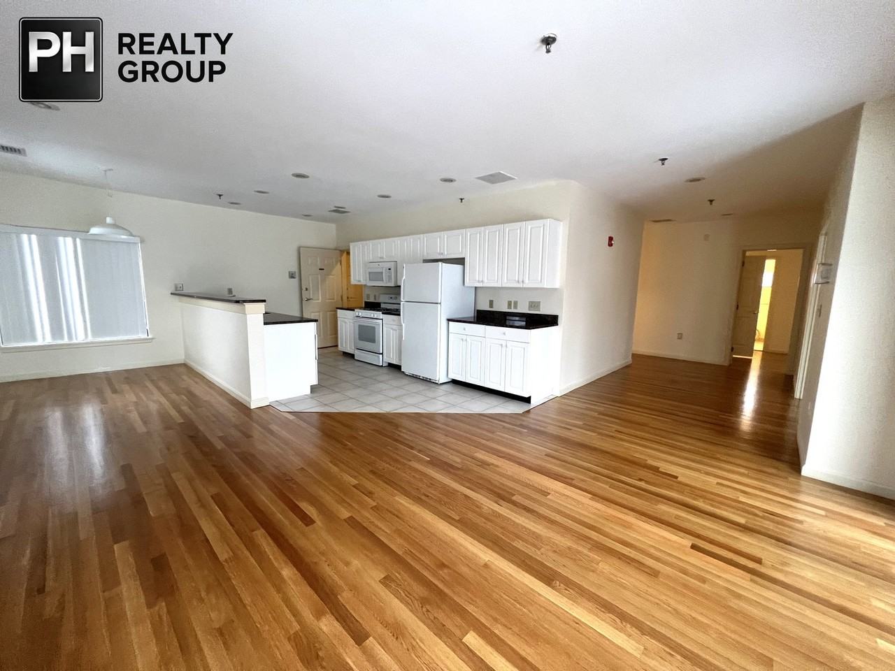 31 Channing St #1 - Photo 2 of 8