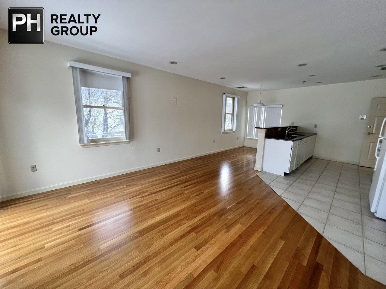 31 Channing St #1 - Photo 4 of 8