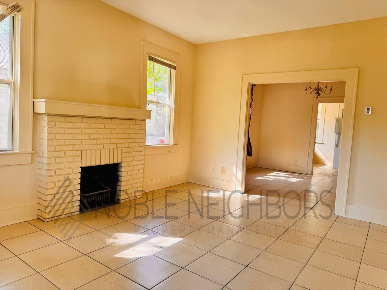 1617 E 14th St #1 - Photo 4 of 10