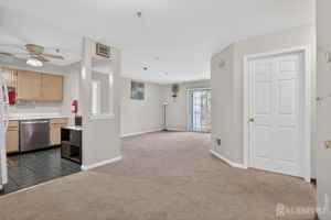 featured image of 726 Waterford Dr