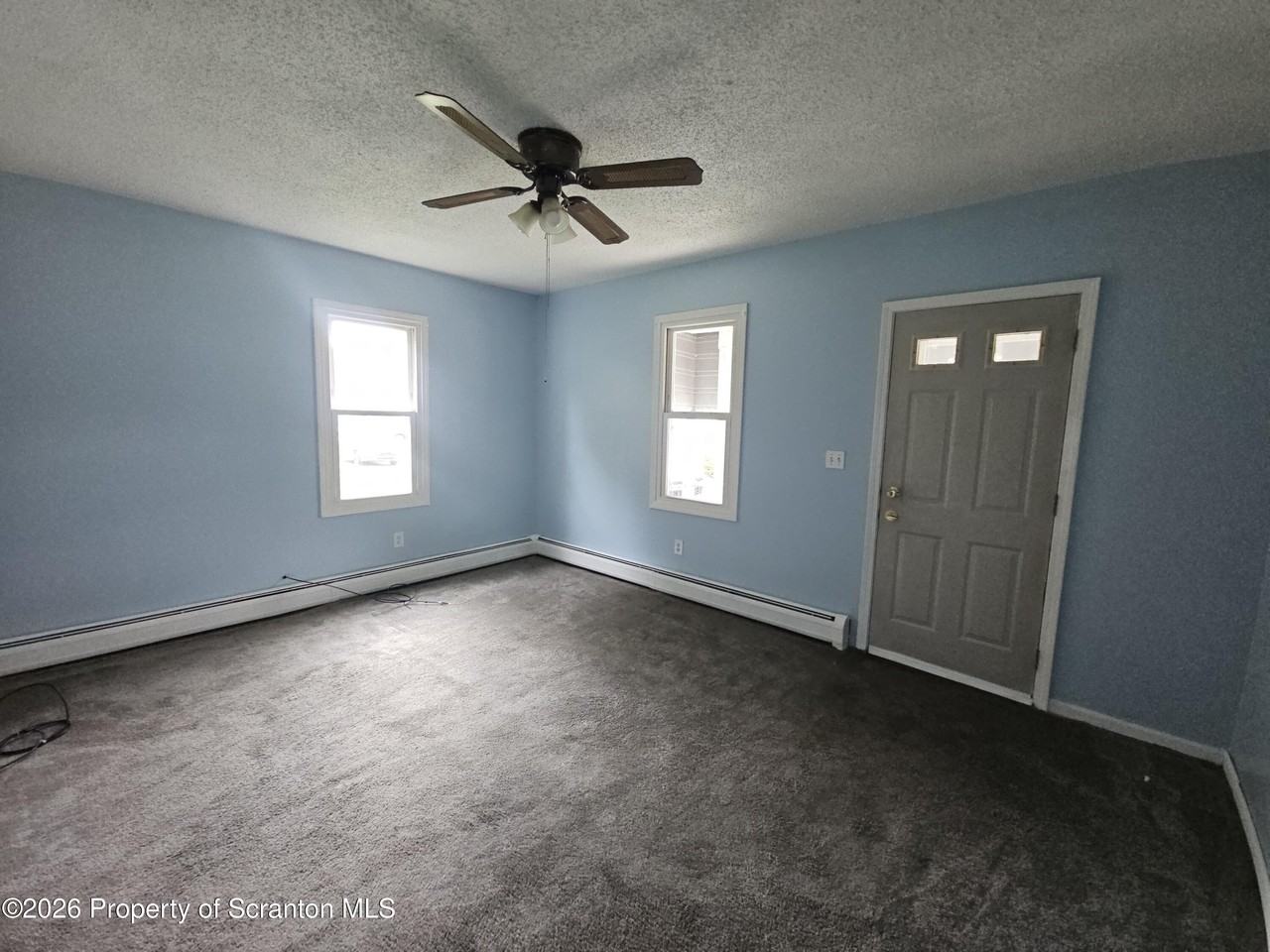 112 William St - Photo 4 of 10