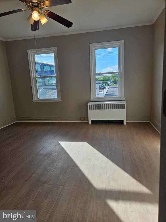1314 Princeton Ave - Photo 4 of 18