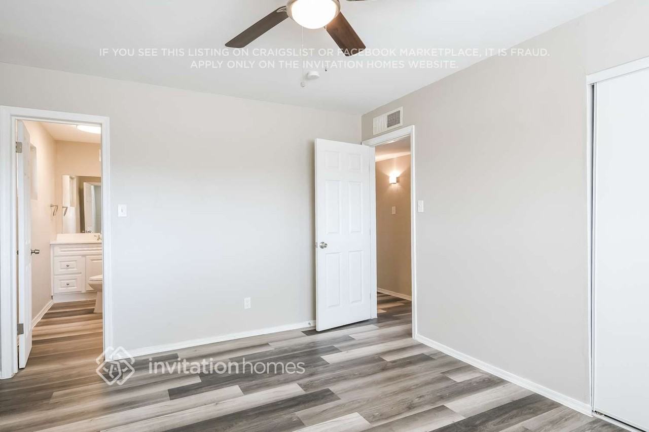5932 W Pasadena Ave - Photo 5 of 15