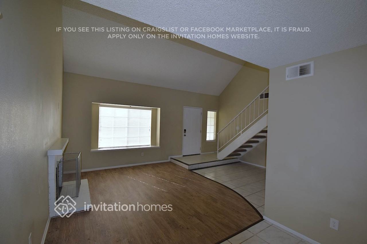 1101 Oakwood Ave - Photo 2 of 22