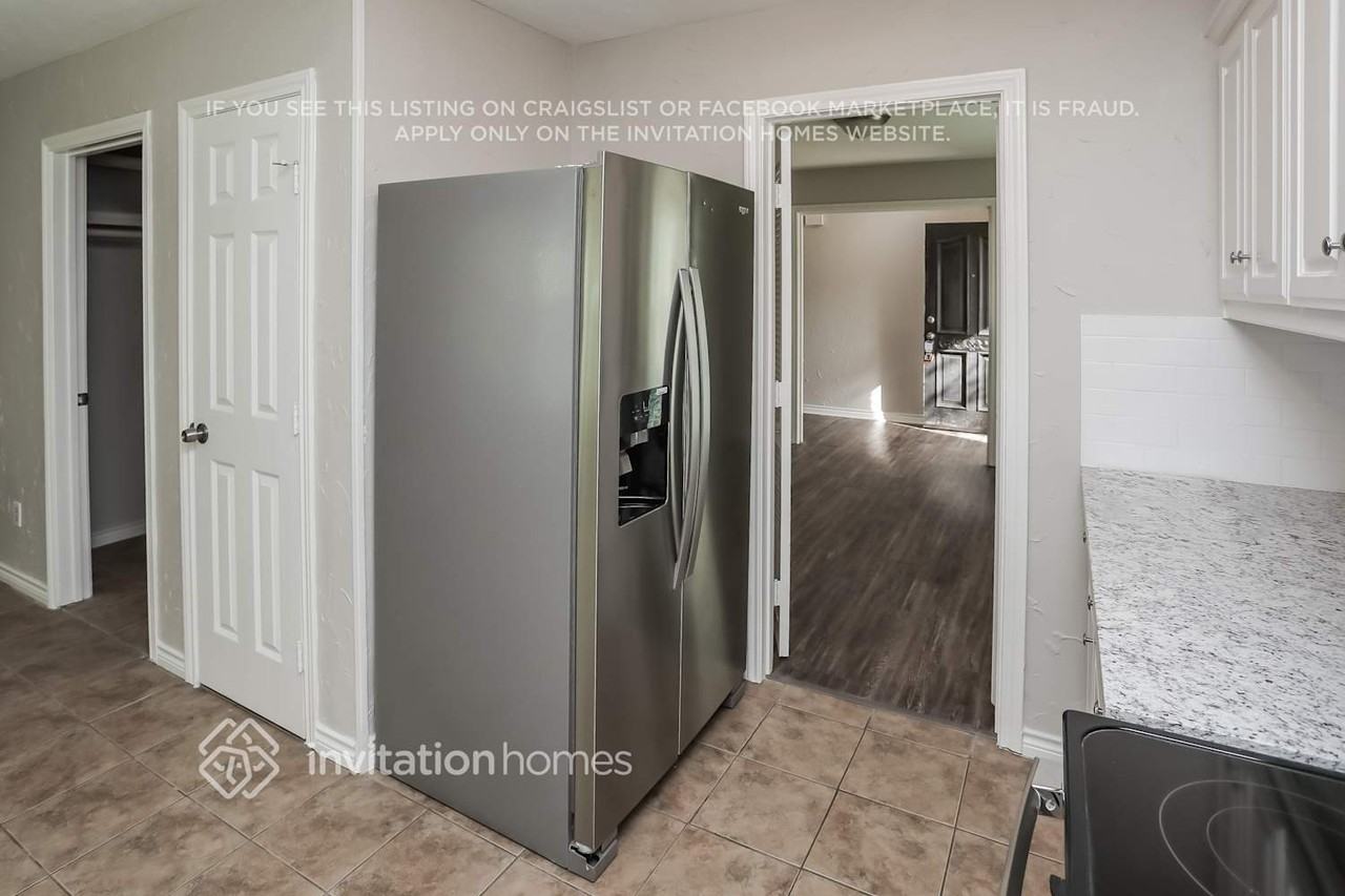 2311 Statler Dr - Photo 6 of 16