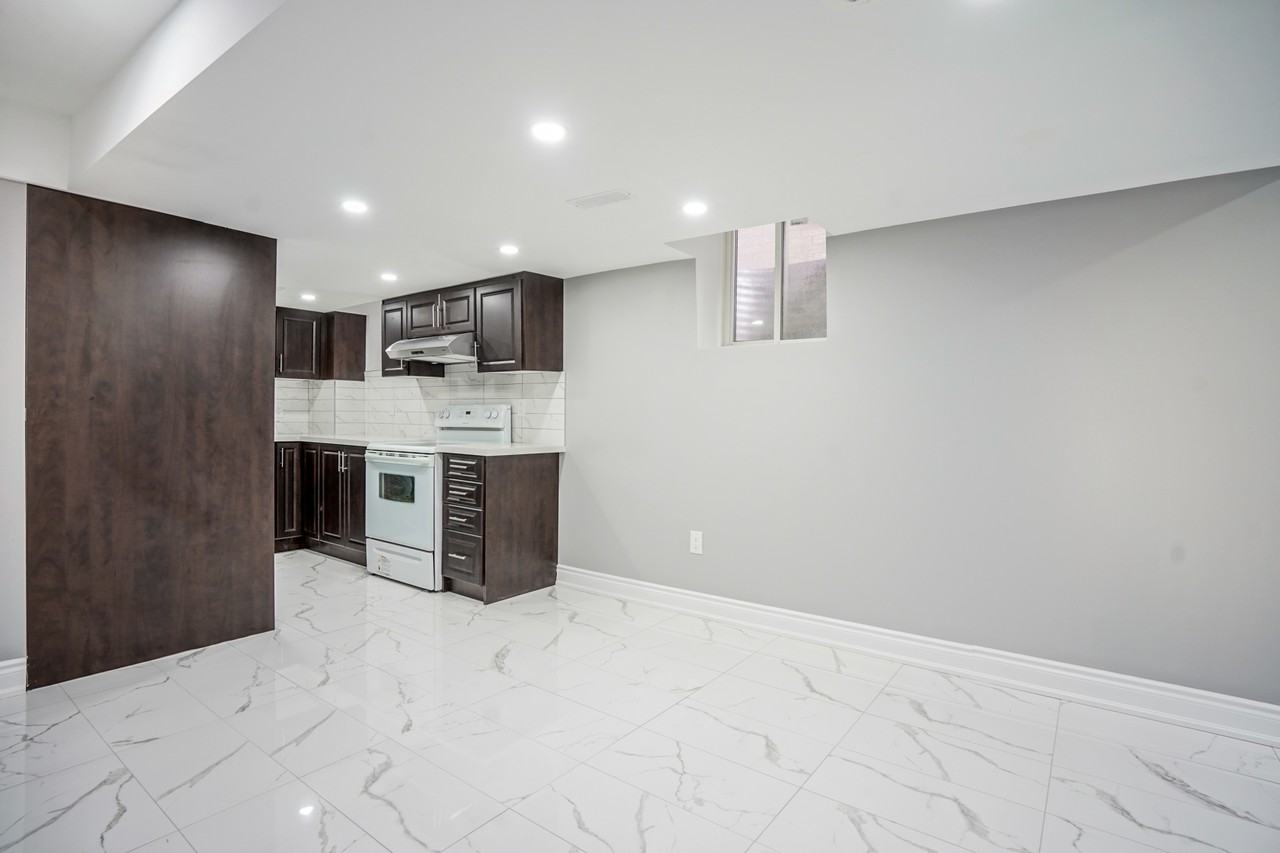 27 Braddock Drive - Photo 2 of 14