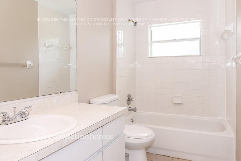 1531 S Washington Ave - Photo 6 of 8