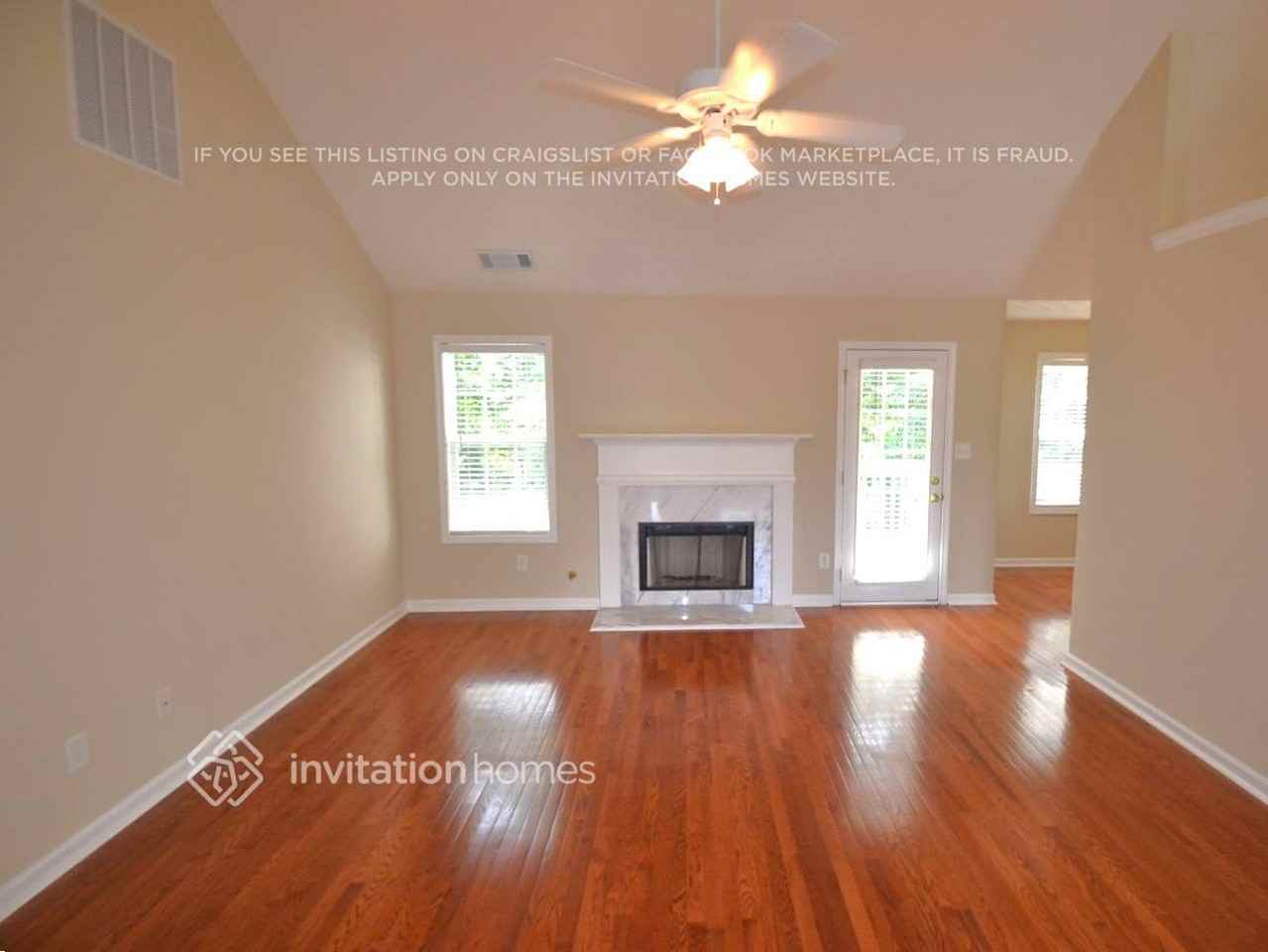 695 James Ridge Dr - Photo 2 of 14