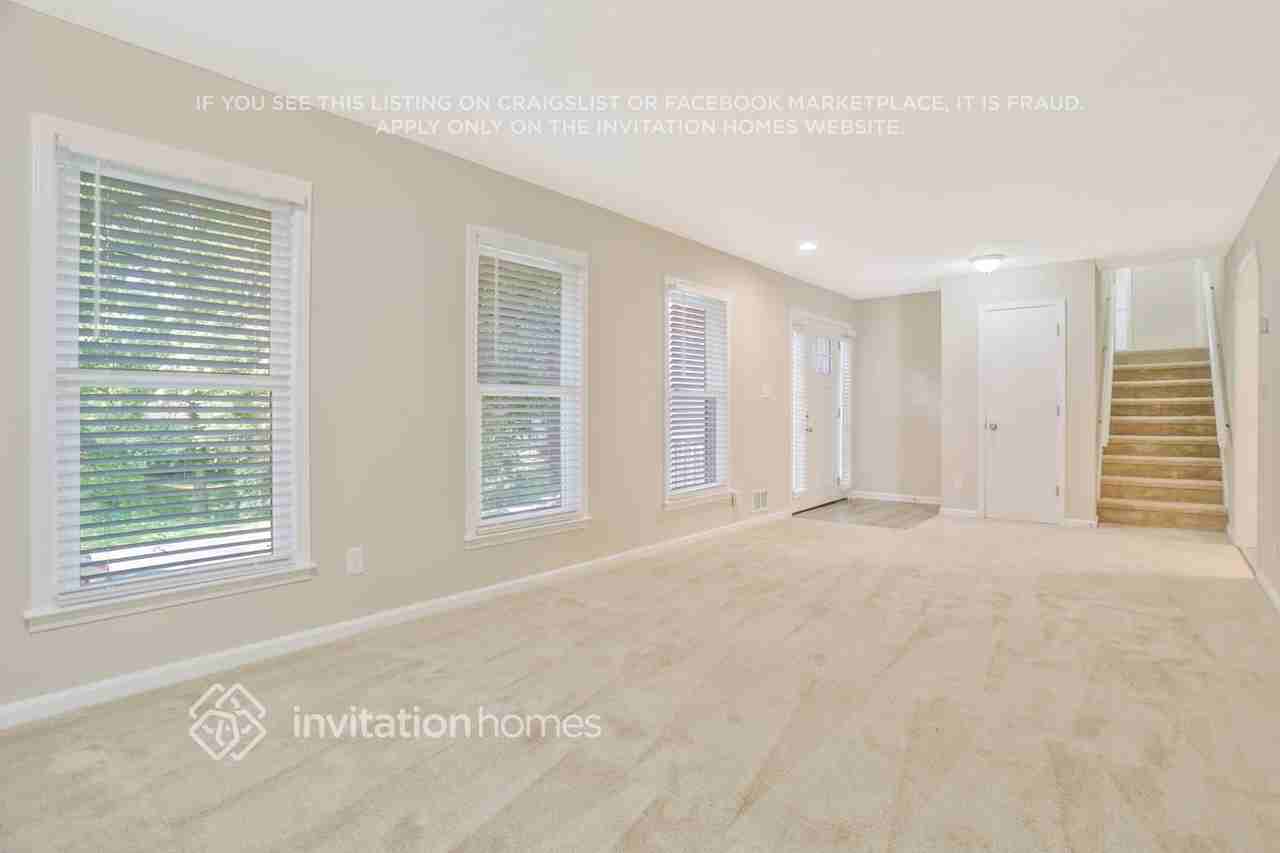 695 Hickory Ridge Rd Sw - Photo 4 of 23