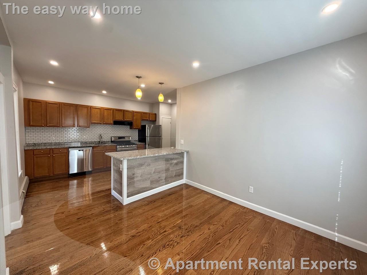 295 Windsor St #1 - Photo 2 of 13