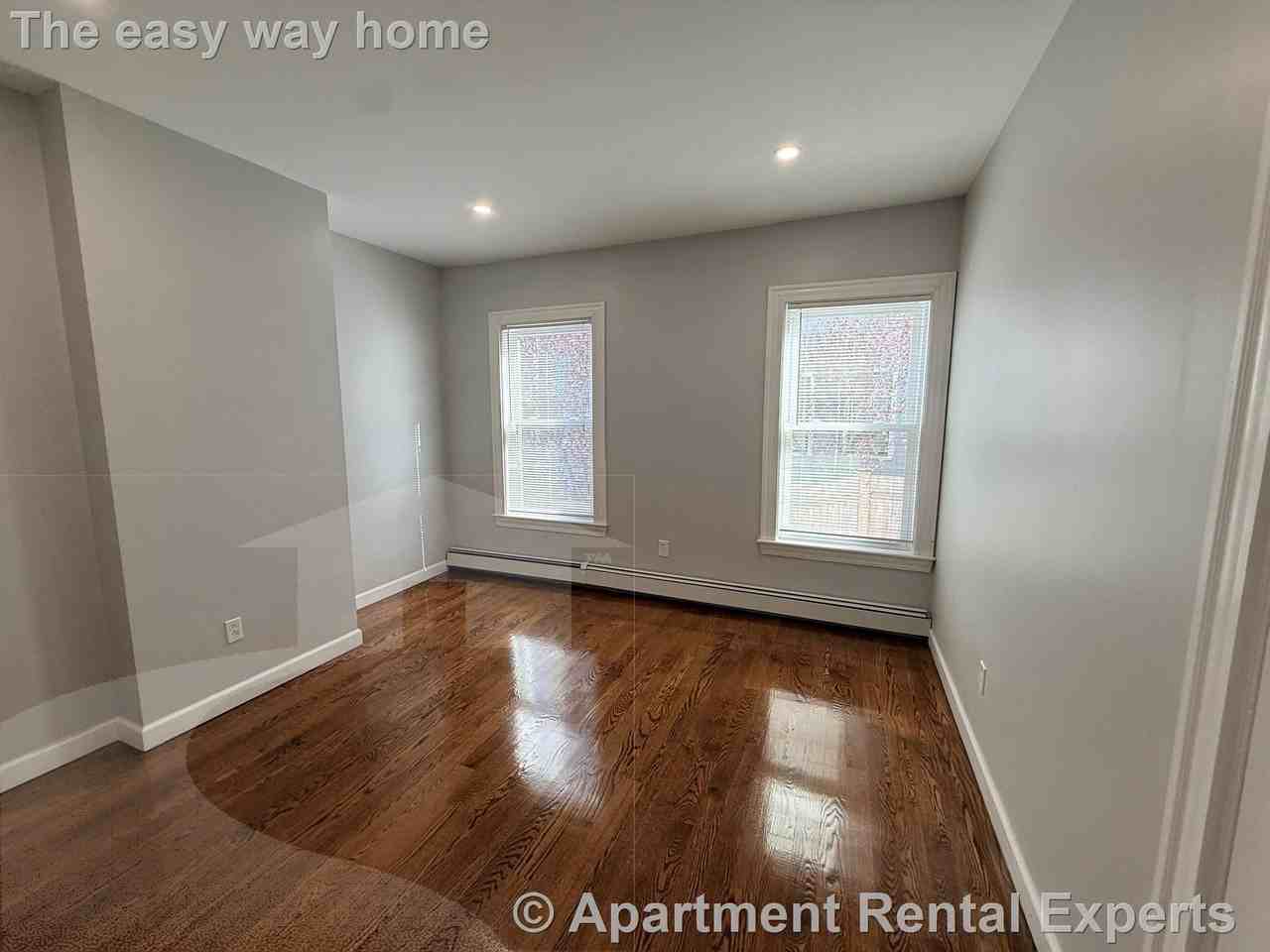 295 Windsor St #1 - Photo 7 of 13