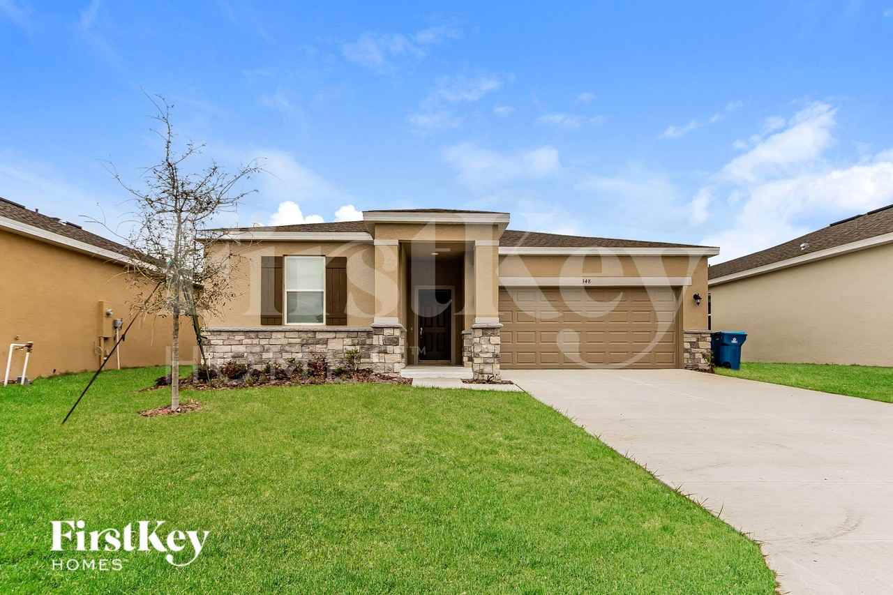 348 Corbel Ln