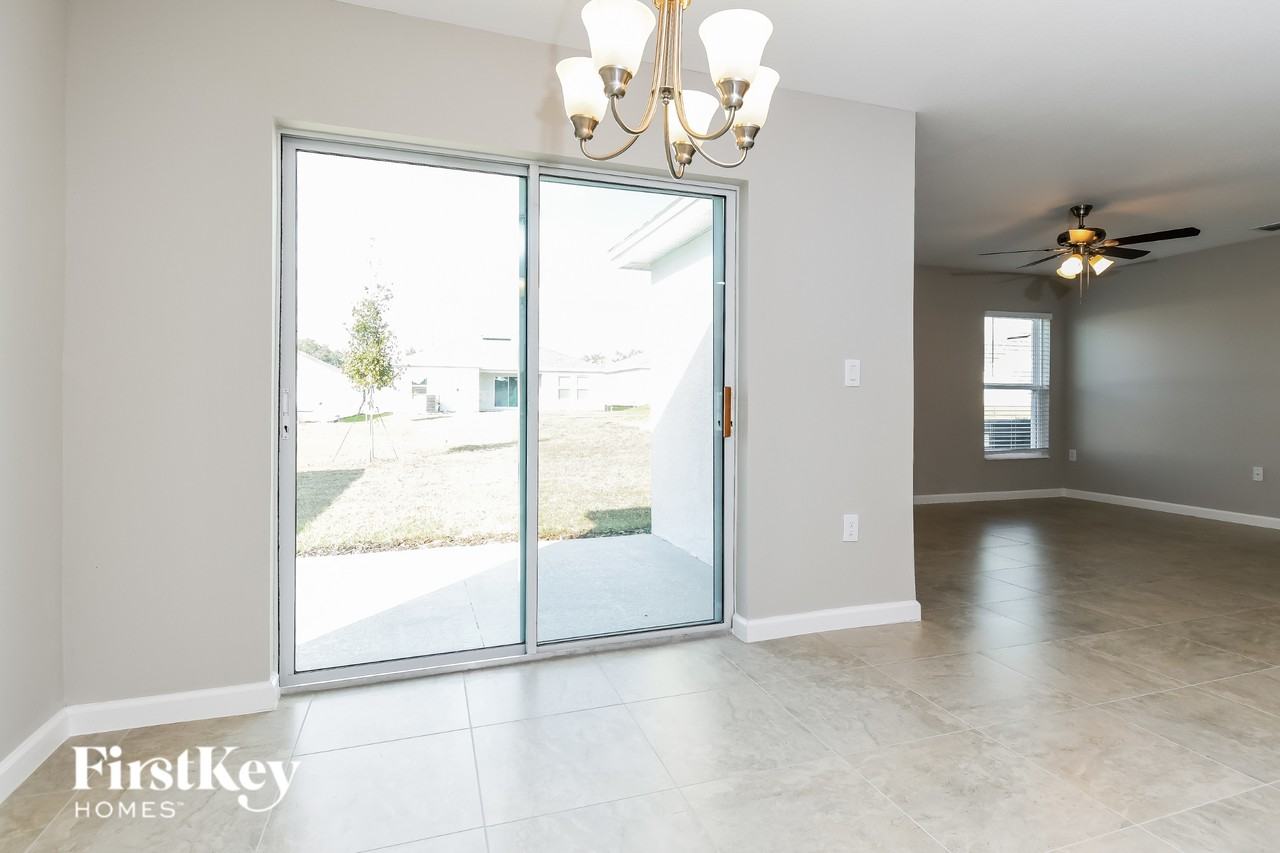 462 Earheart Dr - Photo 5 of 15