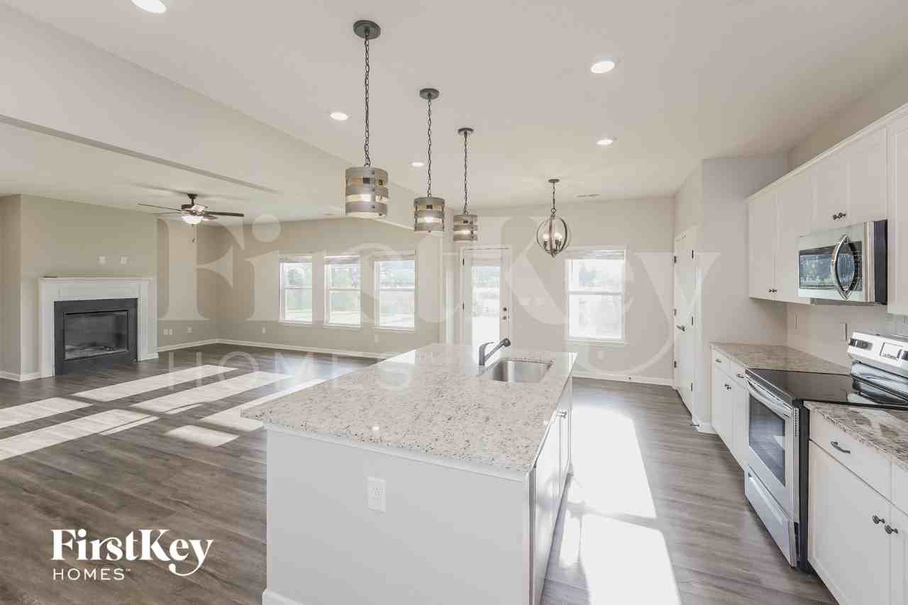 3226 Briar Chapel Dr - Photo 5 of 15