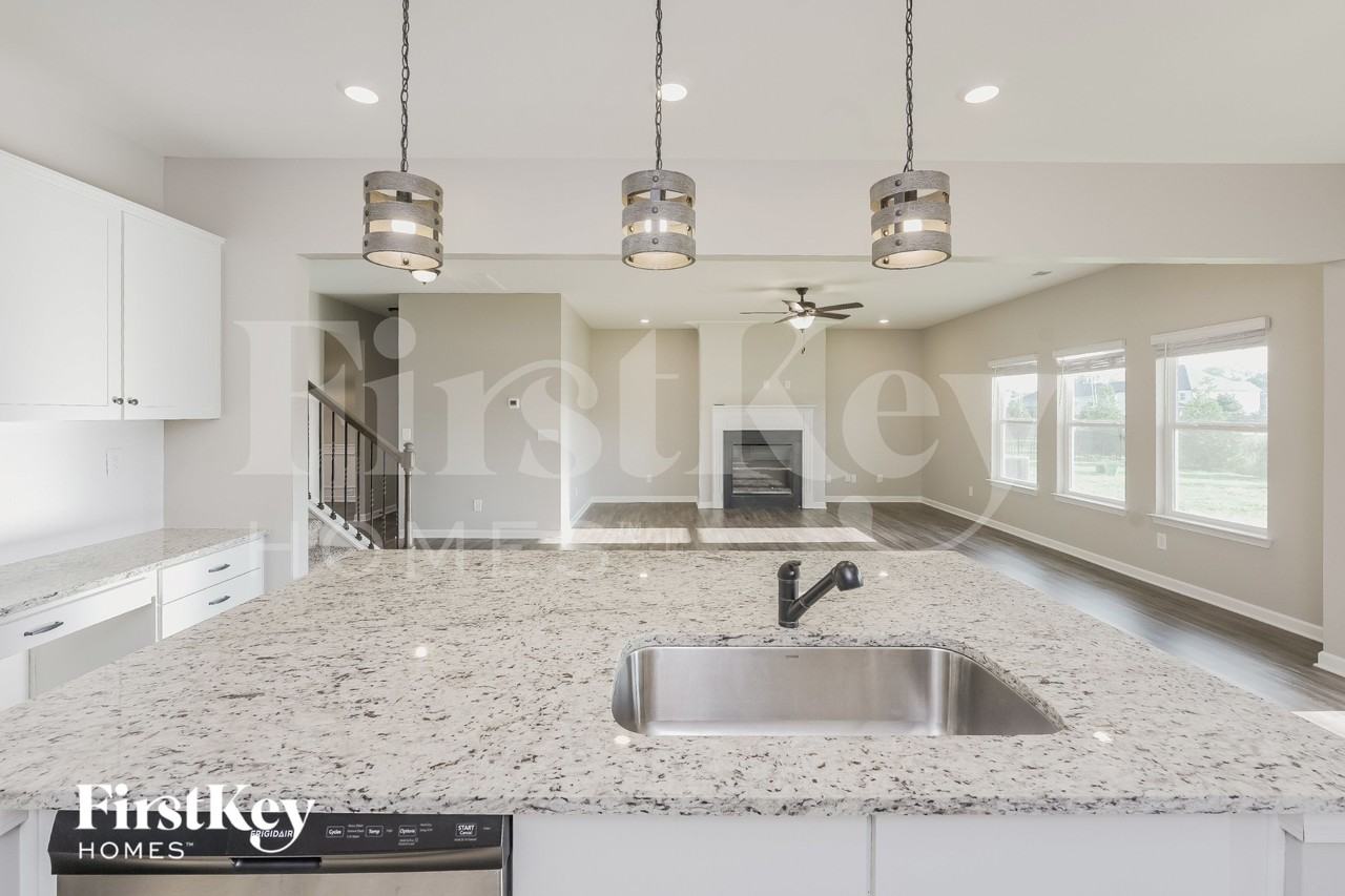 3226 Briar Chapel Dr - Photo 6 of 15