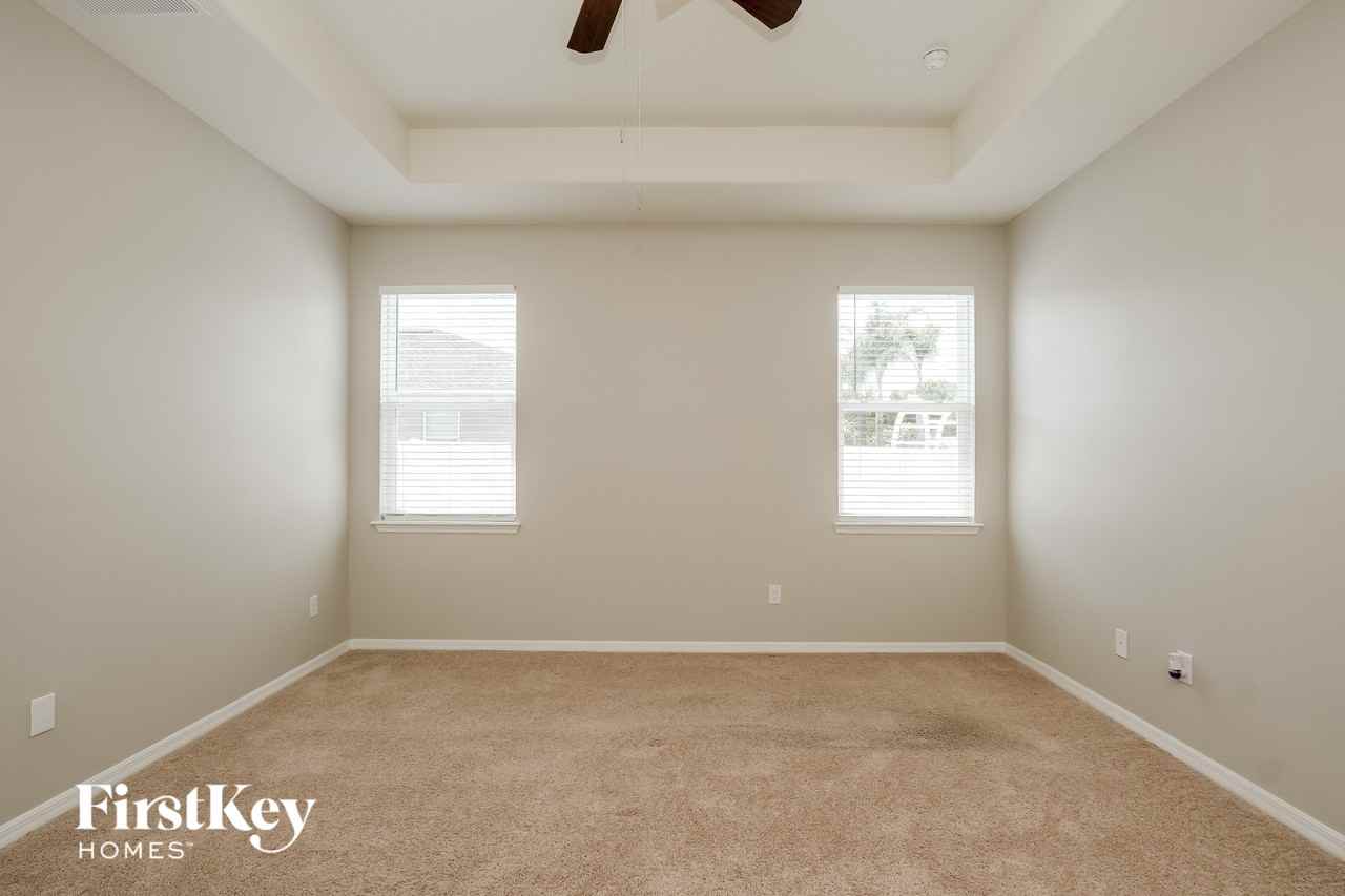 3440 Summit Ln - Photo 7 of 15