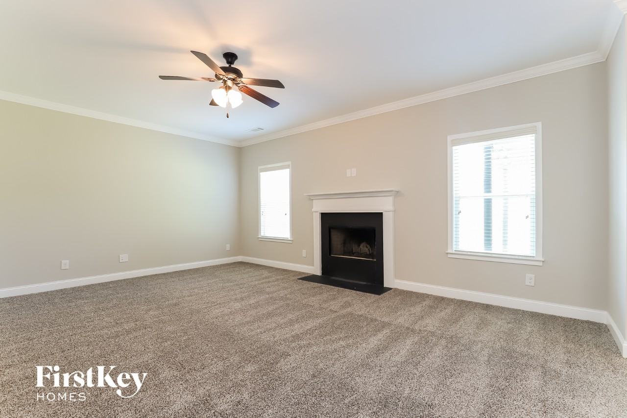 4313 Yonah Park - Photo 3 of 15
