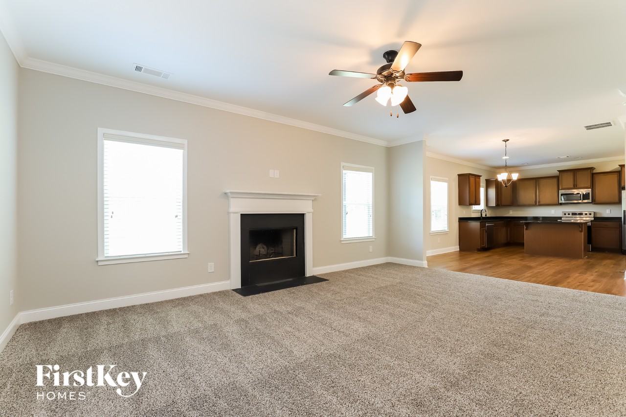 4313 Yonah Park - Photo 4 of 15