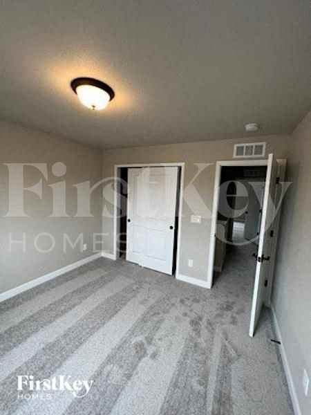 10166 Luneth Dr - Photo 7 of 10