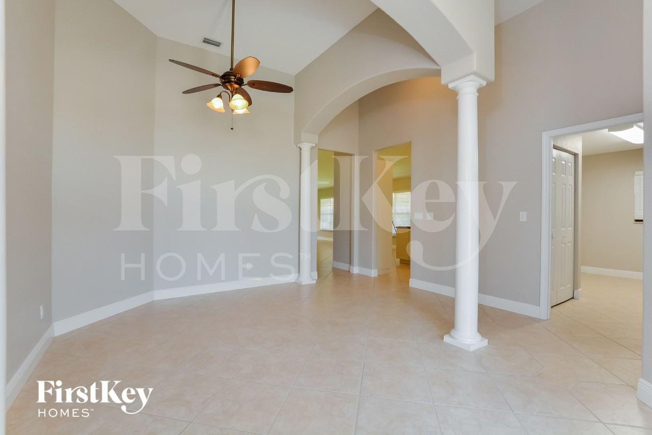1655 James Cir - Photo 5 of 15