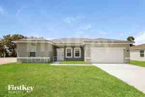 featured image of 318 W Aster Ct