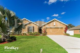 1716 Sw 1st Ave - Photo 1 of 1