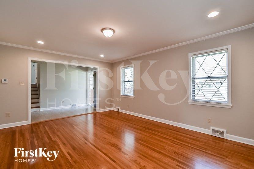 1769 Great Oaks Cv - Photo 3 of 15