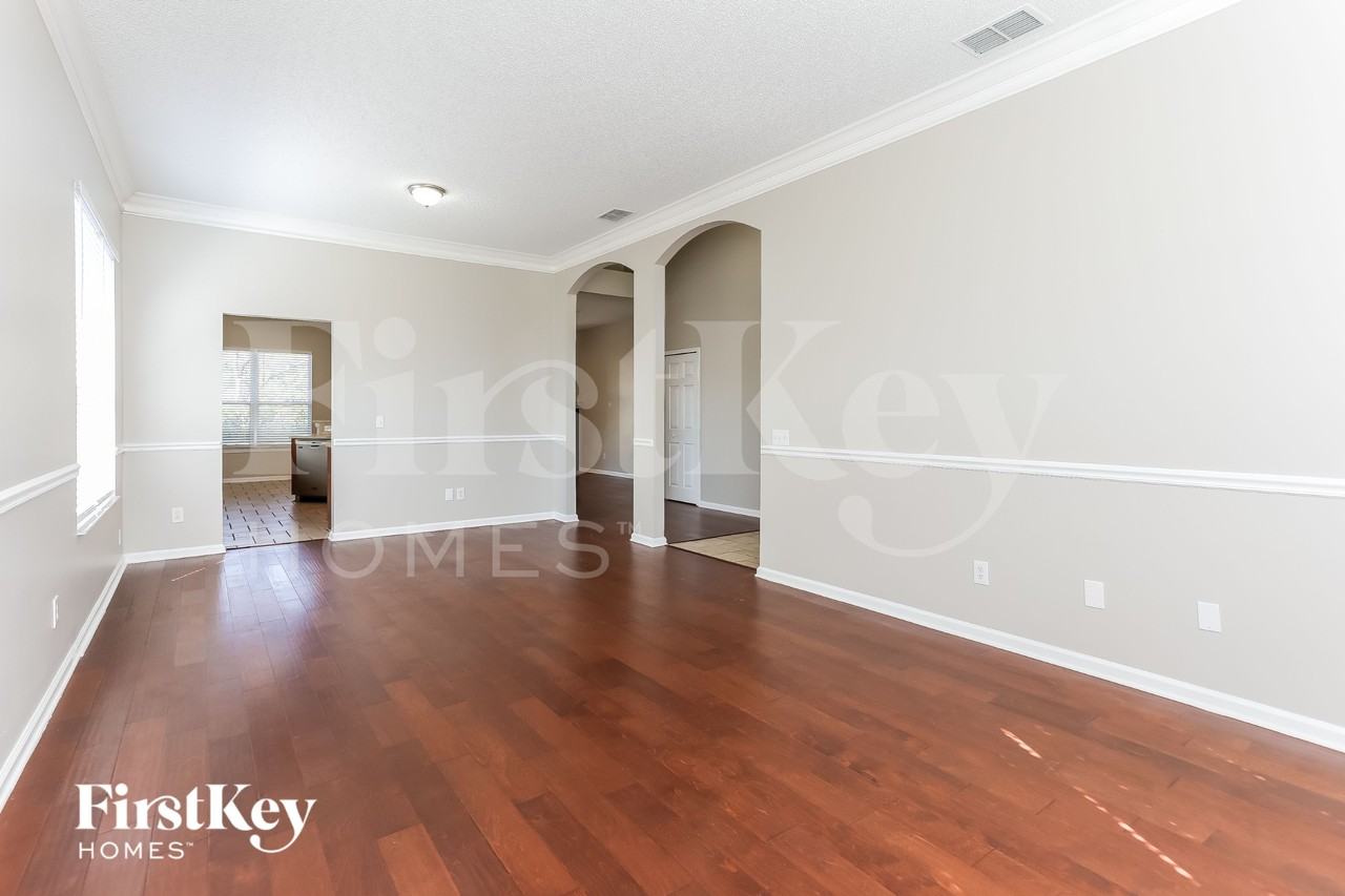8311 Abbeyfield Dr - Photo 6 of 16