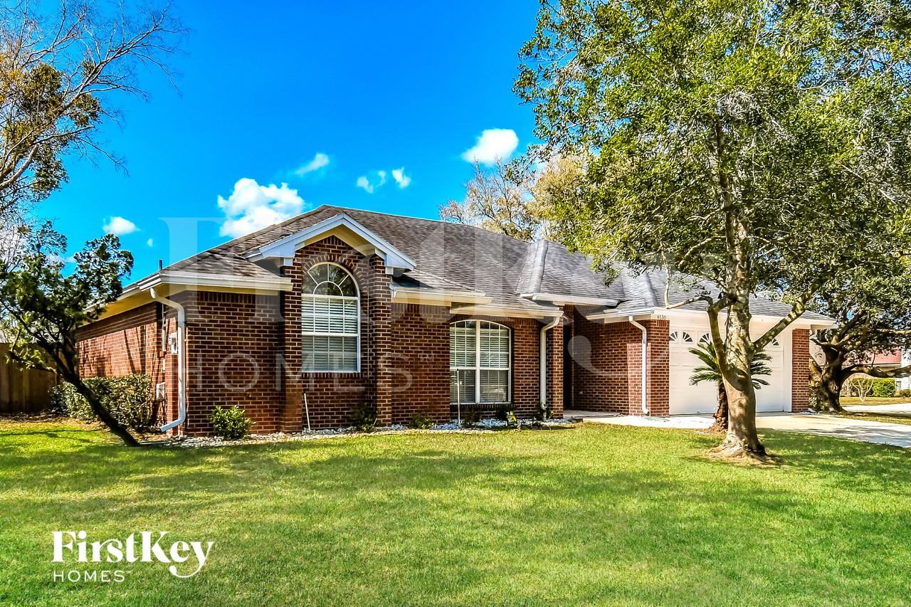 4630 Pebble Brook Dr - Photo 2 of 16