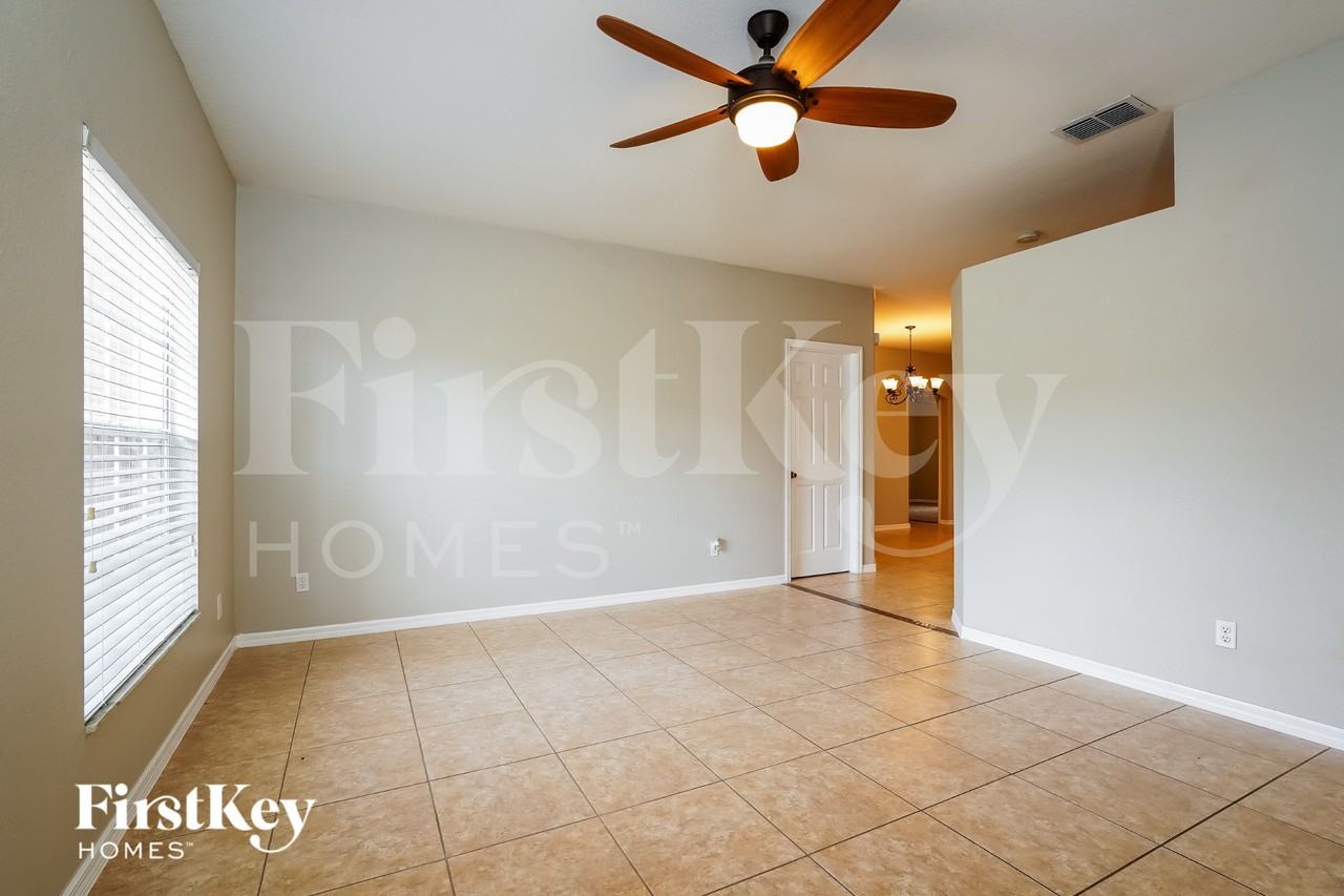 806 Anza Ave - Photo 3 of 16