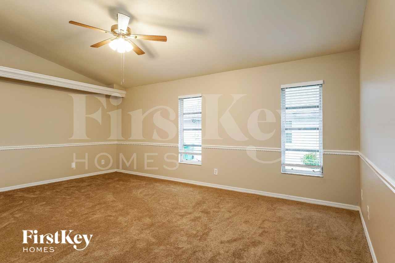 1108 Sw 22nd Ter - Photo 7 of 19