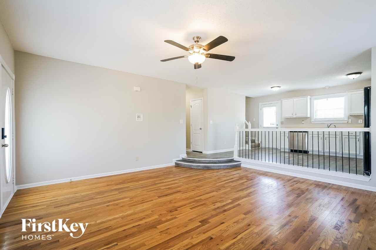 117 Enterprise Dr - Photo 5 of 15