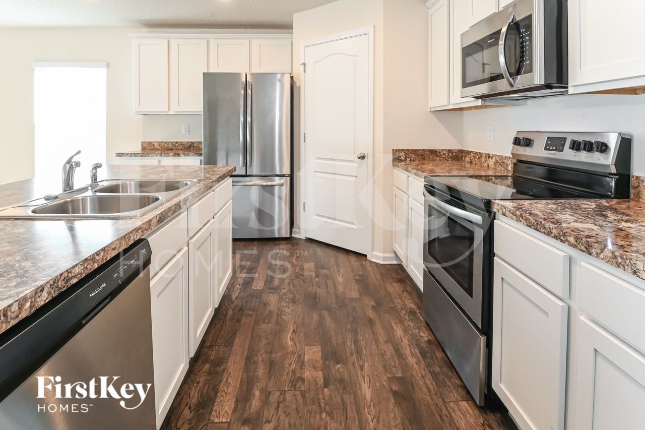 12055 Sea Grove Pl - Photo 6 of 19