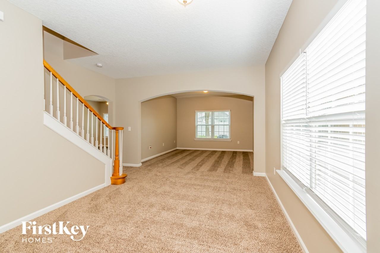 3875 Pebble Brooke Cir - Photo 3 of 15
