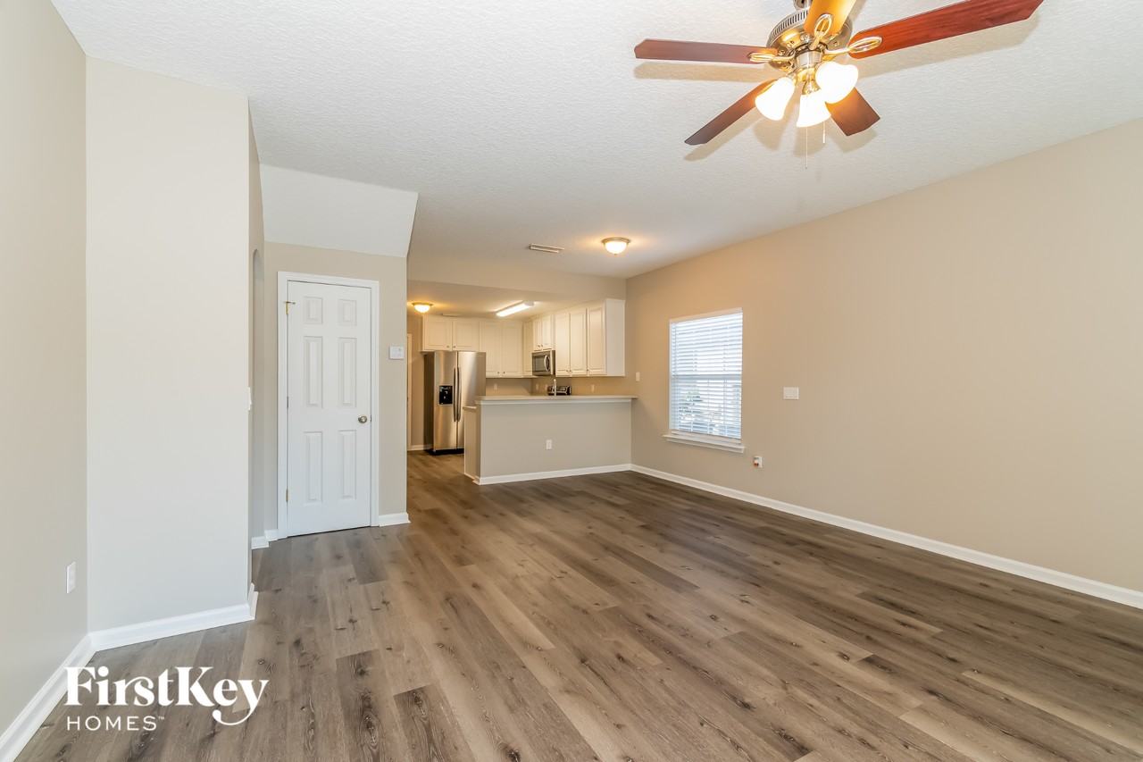 3875 Pebble Brooke Cir - Photo 4 of 15