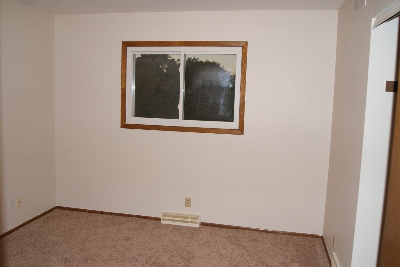 503 N Moreland Blvd - Photo 6 of 9