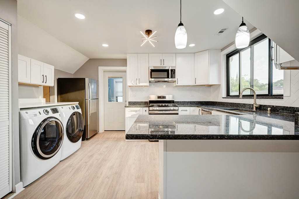 2525 W Haddon Ave #3 - Photo 5 of 17