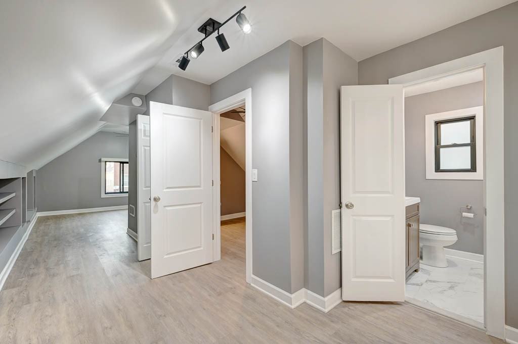 2525 W Haddon Ave #3 - Photo 6 of 17