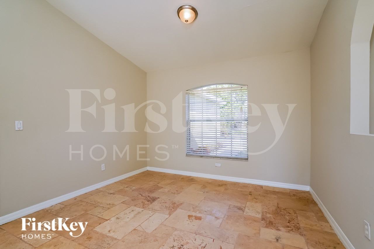 3919 3rd St W - Photo 5 of 17