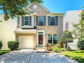 8308 Lyndhurst St - Photo 1 of 1
