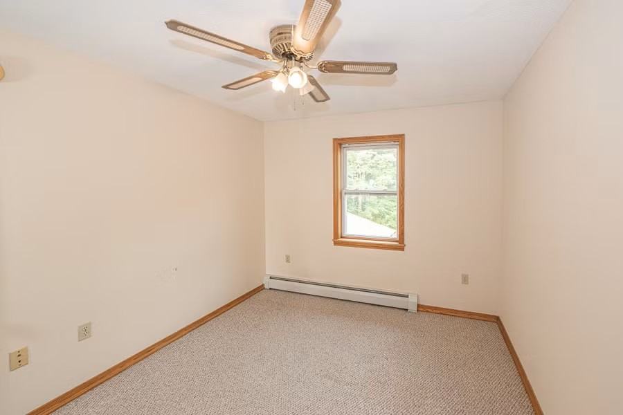 80 Riggs Dr, #4 - Photo 7 of 13