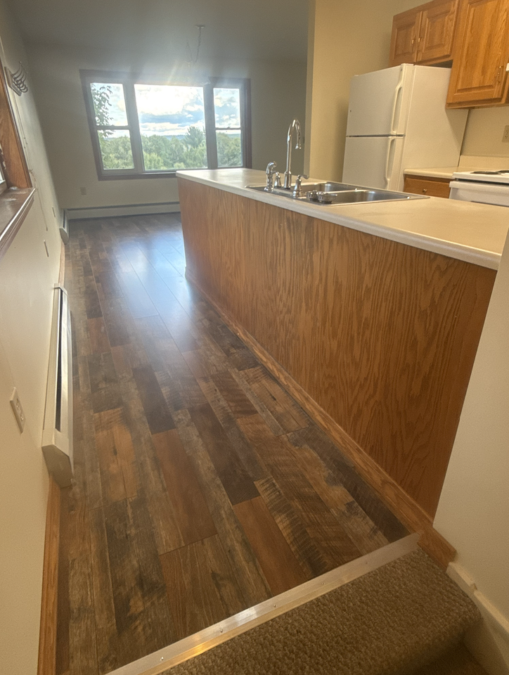 80 Riggs Dr, #4 - Photo 5 of 13