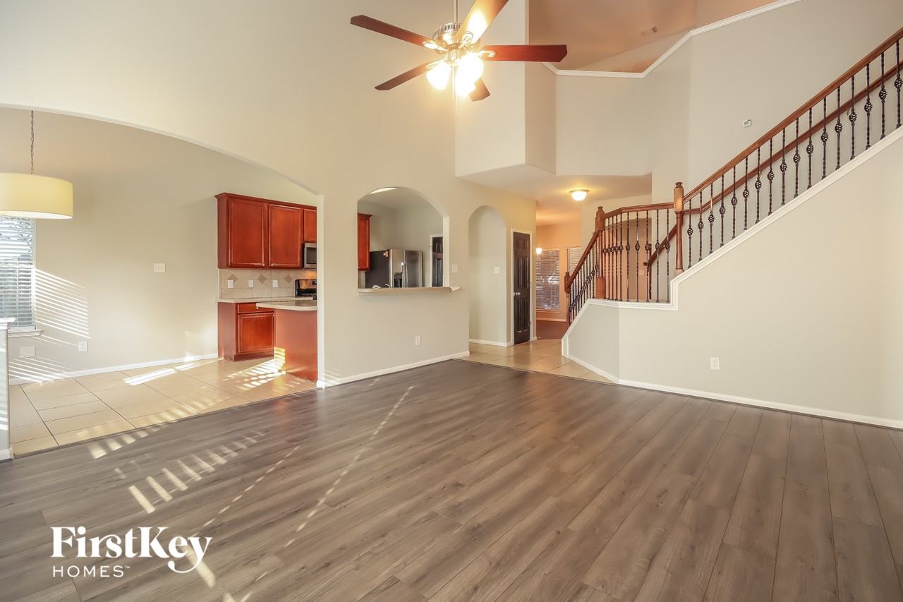 17214 Kobuk Valley Cir - Photo 3 of 15
