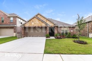 4325 Bayport Dr - Photo 1 of 1