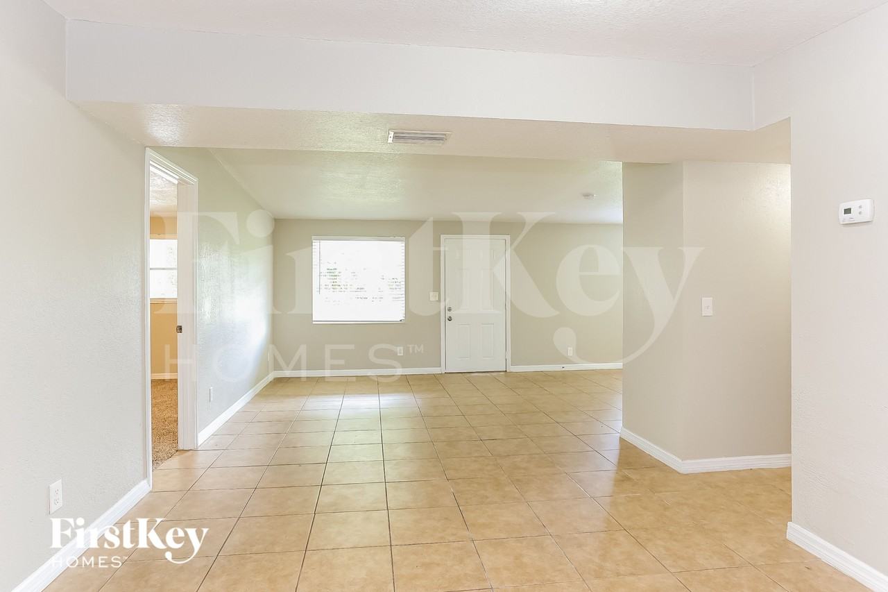 7716 Monetta Dr - Photo 5 of 16