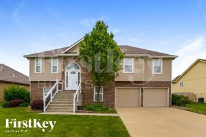 featured image of 1804 Nw 92nd Ter