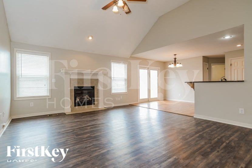 1804 Nw 92nd Ter - Photo 3 of 15