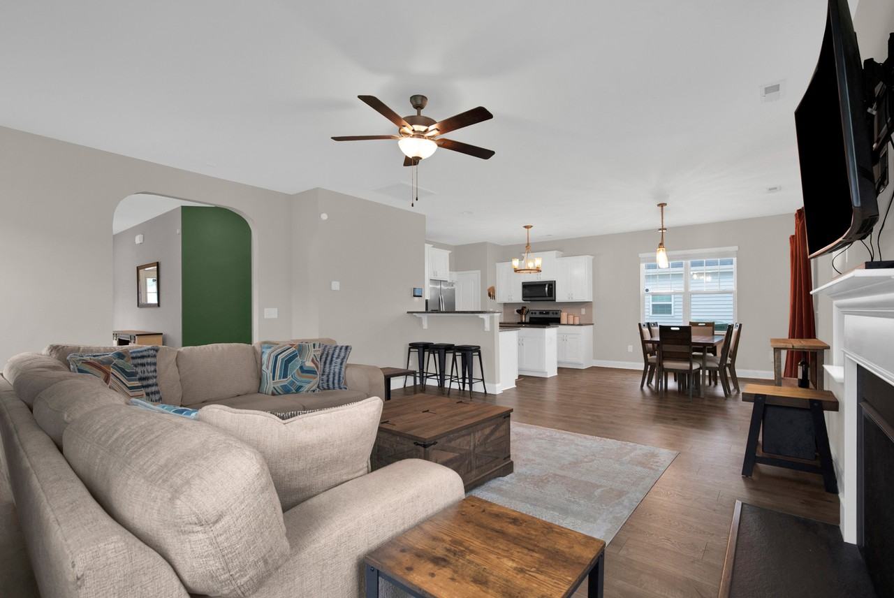 112 Verdmont Dr - Photo 4 of 24